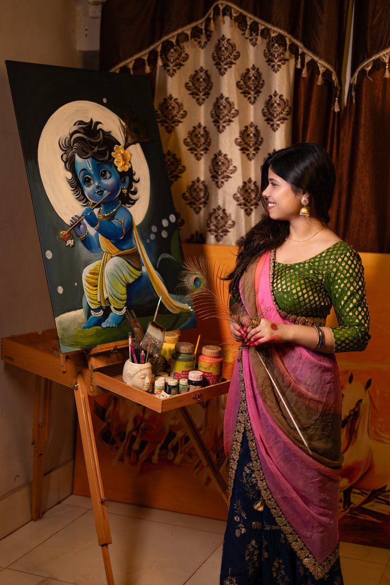 Baal Krishn ❤️🦚

In love with the painting and these pictures.

My parents were beyond happy that I painted Shri Krishn on Janmashtami and my mum kept saying “Janmashtami me Krishn ji ghar aa gaye hain”.🤍

Also, wait for the progress video!

PC- Akash Sharma &amp; Vishwajit Kumar