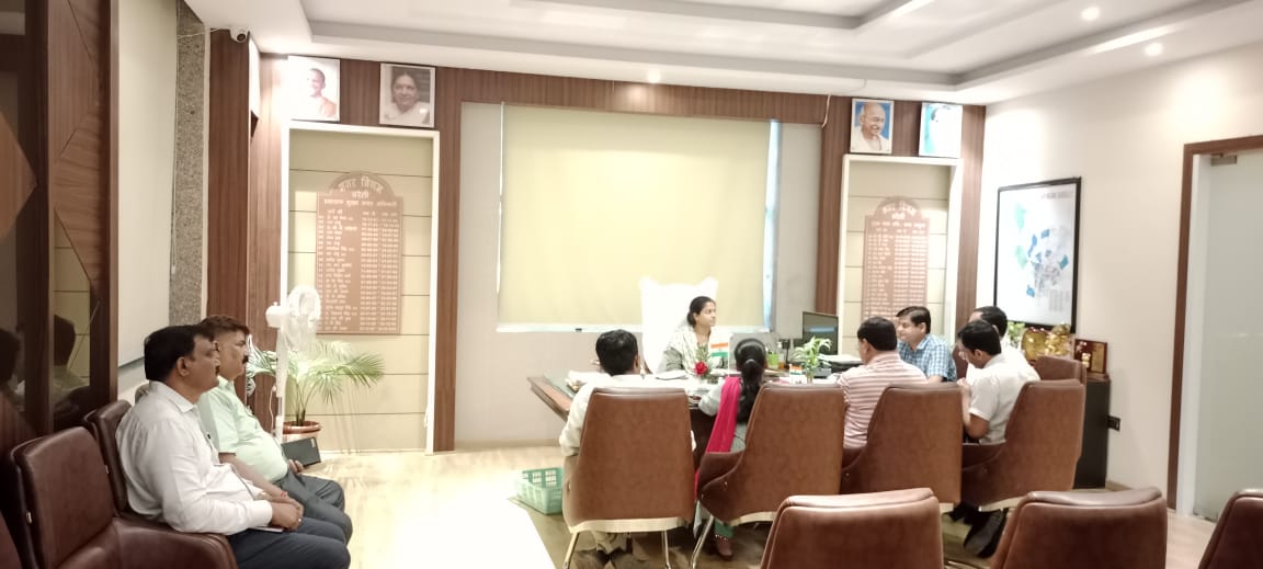 E office review meeting

<a href="/aksharmaBharat/">A K Sharma</a> <a href="/amritabhijat/">Amrit Abhijat</a> <a href="/CommissionerBa1/">Commissioner, Bareilly Division</a> <a href="/bareilly_nn/">Bareilly Nagar Nigam</a> <a href="/NagarVikas_UP/">Urban Development Department, Uttar Pradesh</a>