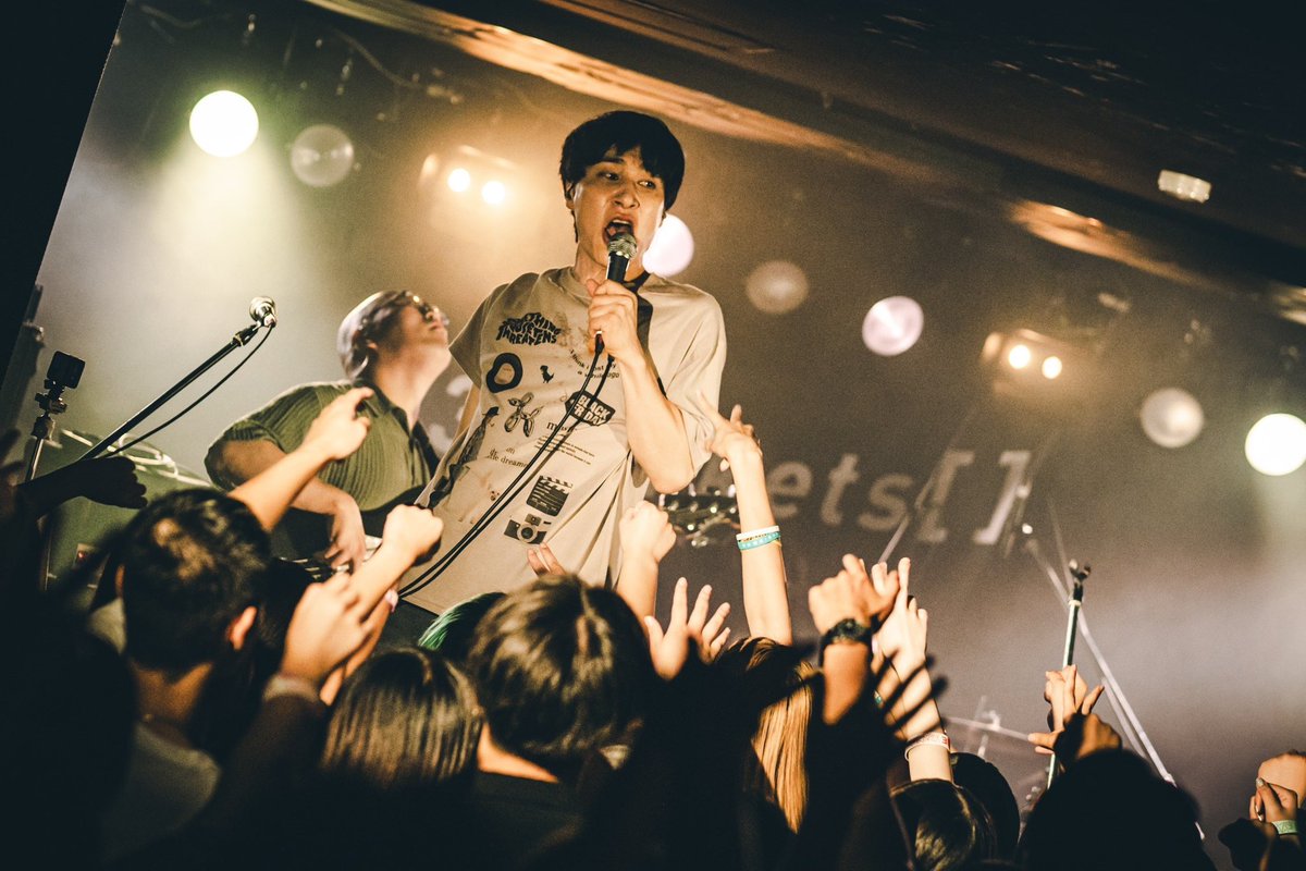 3markets's tweet photo. BBBツアー！4日目北海道！本当にありがとう！UMEILOも初めてなのにめちゃ優しくしてくれて…北海道ってこんなにあったかいなんて……絶対またきます……試される大地だと思ったのに……やさしすぎるよ……

セトリ

社
レモン
サイゼwith UMEILO
底辺
バンカノ
OBEYA
いらない
F
ね。
整形

en
裏
🦀 https://t.co/o97IqY6jtE