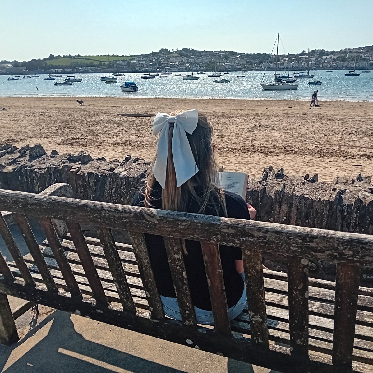 TCS English tweet media