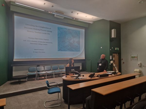 heirnet's tweet photo. @LukasPerikleous, Laurie Pageau, Nazmiye Or, @ArthurJChapman and Helen Crawford.
#heirnet24 https://t.co/IiYOdb3Dt2