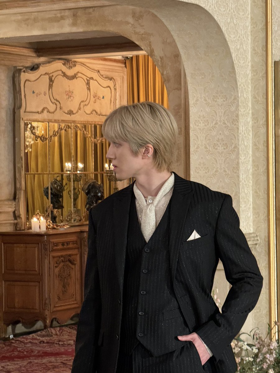 판타지 여러분 이번 활동 너무 고생했고 좋은 추억 많이 만들어줘서 고맙습니다 마지막까지 건강조심하고 퍼포영상은 재밌게봐주세요^^
#SF9 #CHANI