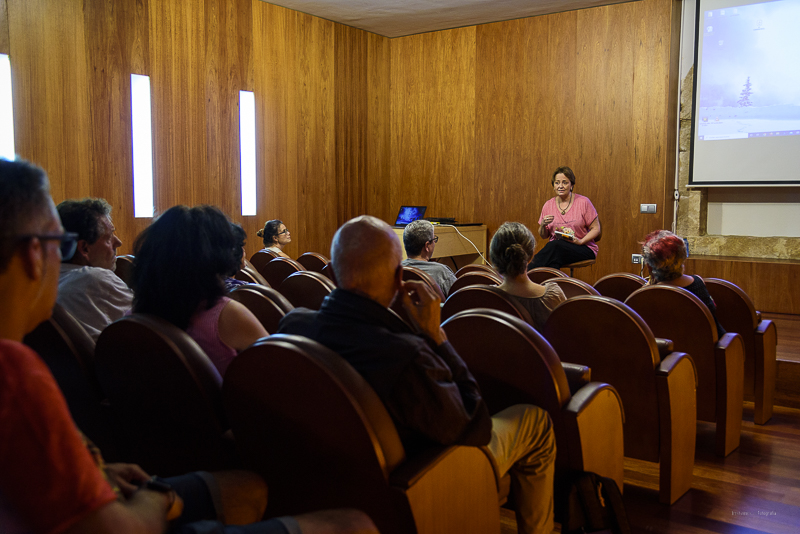 El viernes 23 Ana María Ferri impartió una intersantísima charla: Larga vida al corto :D🤓📽️
#riuraufilmfestival #charlasriurau