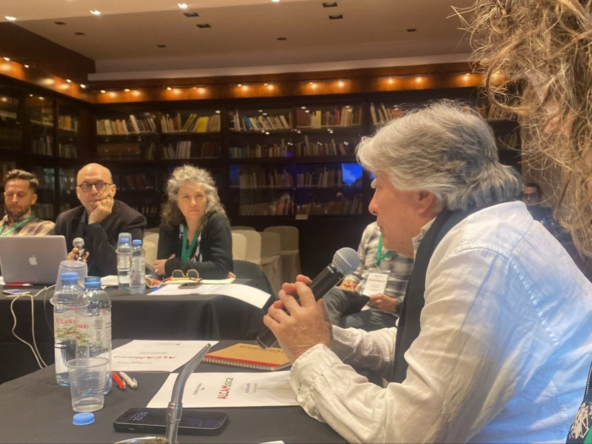 AGADU_UY's tweet photo. ¡Arrancó la Asamblea General del #ALCAM en Buenos Aires! 🇦🇷📣
Serán dos jornadas intensas de trabajo.
#HOY además de trabajar en el plan de trabajo 2025 (sigue 👇) https://t.co/IEyjfGmZWs