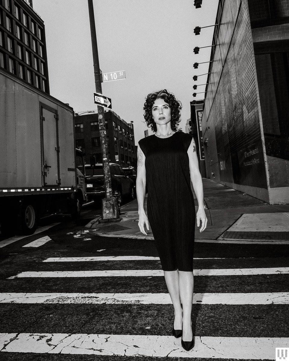 WIRED's tweet photo. On paying Signal's engineers more than herself:

"If the servers go down, I need a guy with a pager to get up in the middle of the fucking night and be on that screen, diagnosing whatever the problem is, until that is fixed." https://t.co/wrURRL8VoZ https://t.co/Y9YlE9ffxW