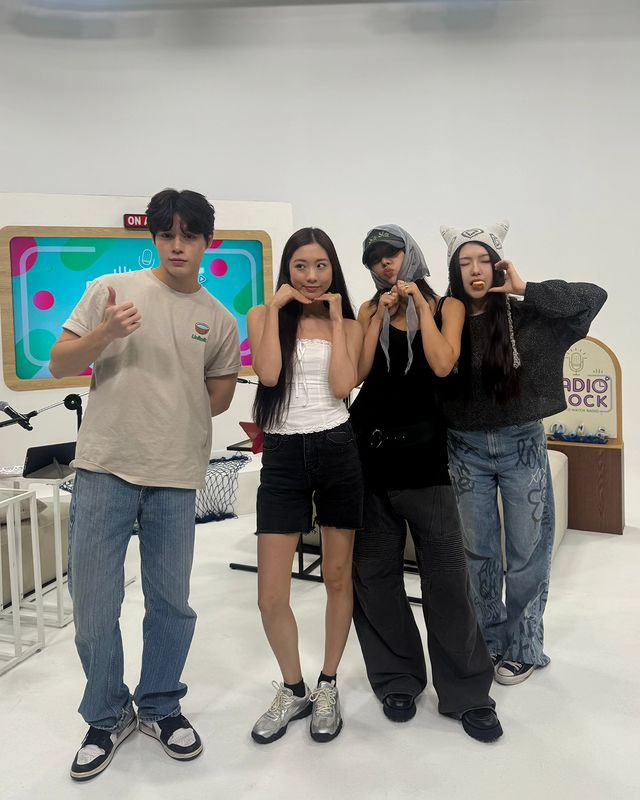 ghost9_ph's tweet photo. Radio'Clock Instagram Update with Prince  

#PRINCE #프린스 
#GHOST9 #고스트나인 
#Arirang_Radio #Radio_clock 

[240826 arirang_radio_clock IG] https://t.co/xVy6BhHzZc