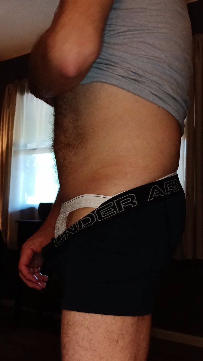 kyworkboots's tweet photo. Missed #twt so here's some shots for #waistbandwednesday #jock #boxerjock #jockstrap #gayjock #swimmerjock #gaydaddy #gaydilf #gayunderwear #trunks #boxerbriefs #briefsbulge #bulge https://t.co/0JZi97dMcZ