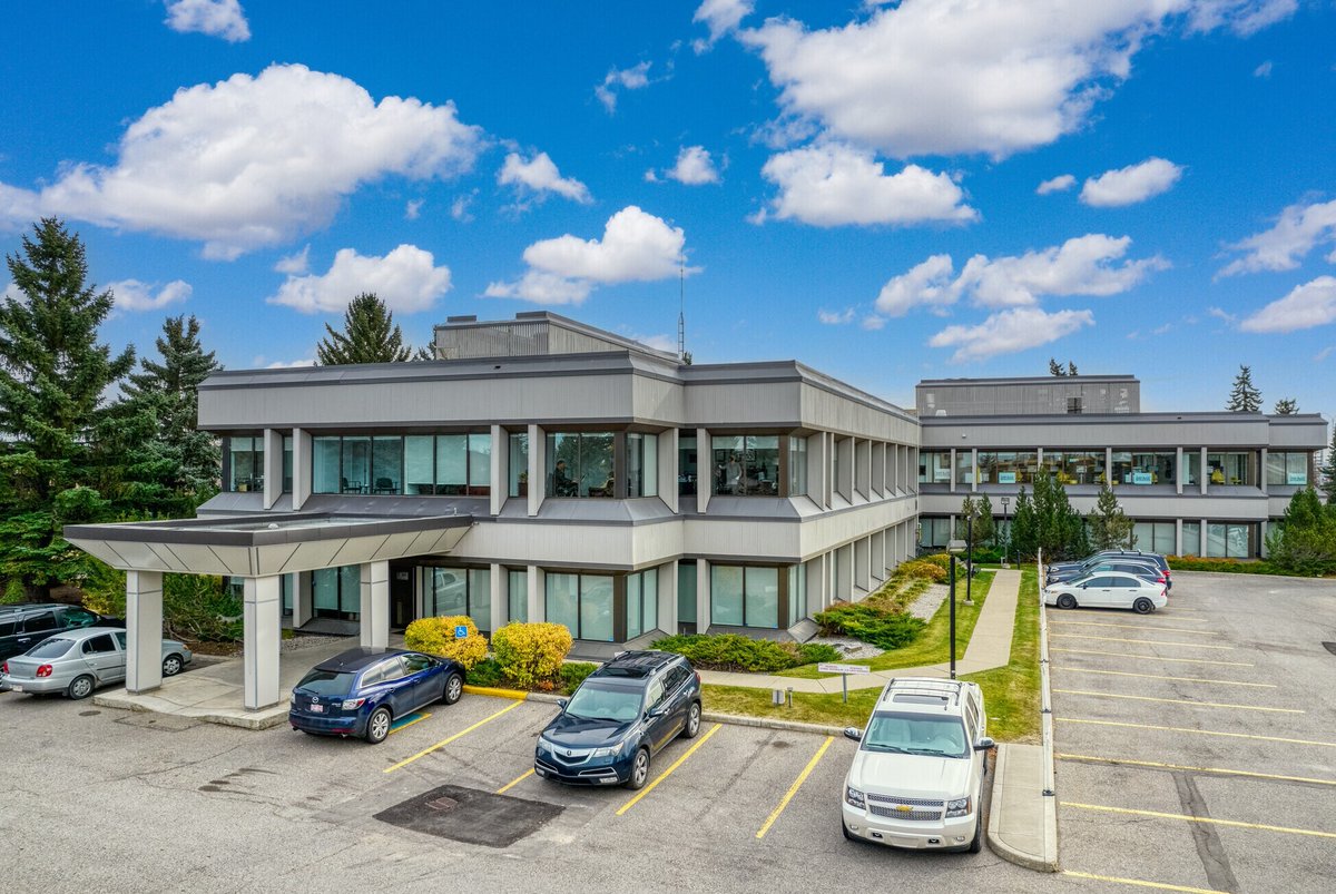 We are proud to share that we have completed two lease deals at 280 Midpark Way SE, an office building in Calgary. The building is now 100% leased!

For more information contact  Lindsay Syhlonyk at lsyhlonyk@epicis.com or visit bit.ly/474O1bw.