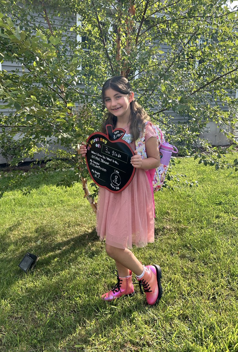 M_Fallisi's tweet image. And now officially a third grader! 🥹🥹