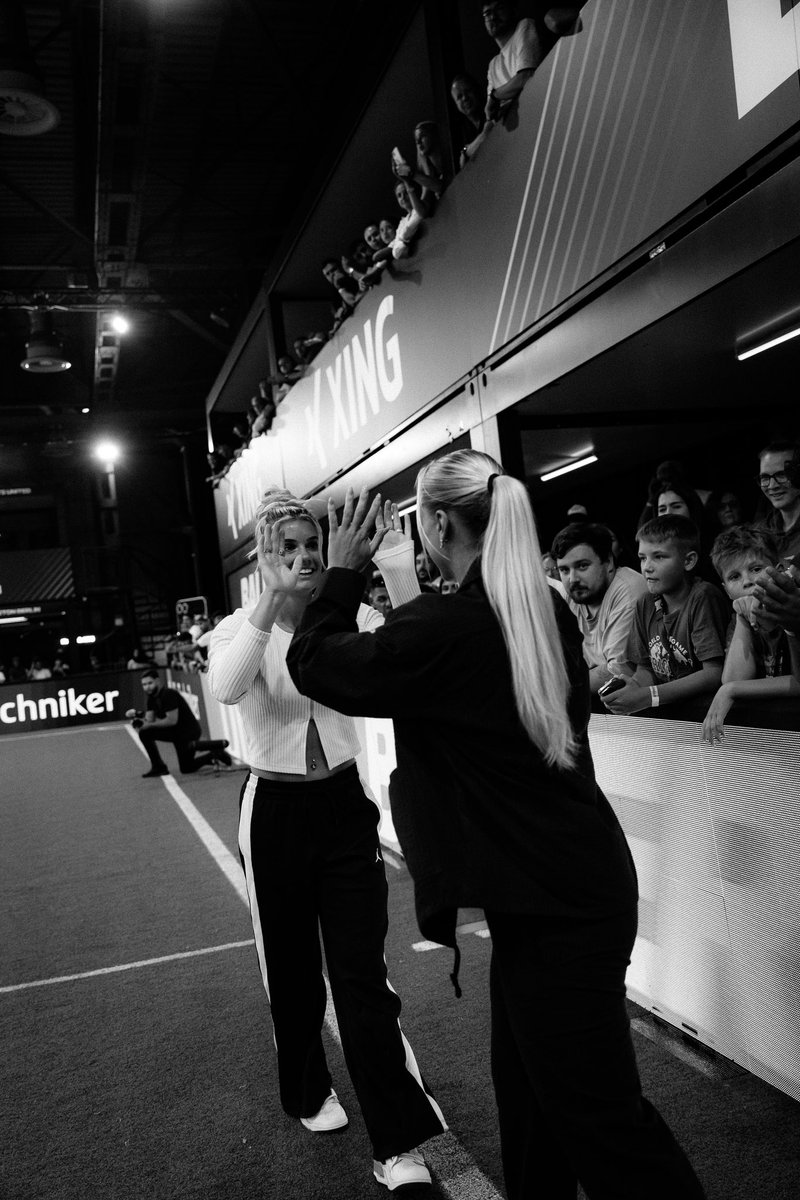 Frauen Power an der Ballerleague in Köln⚡️👊🏽 Selina und ich sind die Team Managerinnen von den LasLigasLadies✨
