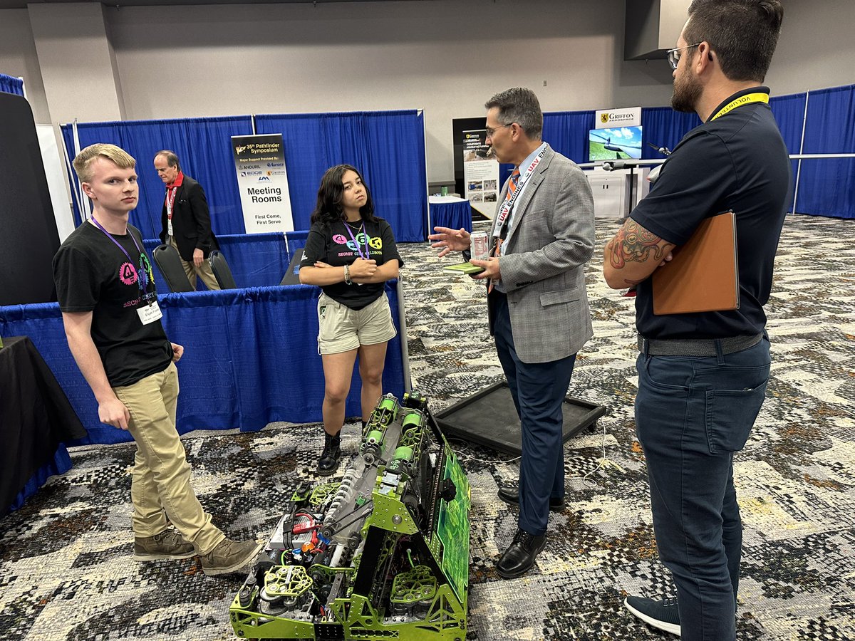 Mark Buckner tweet media