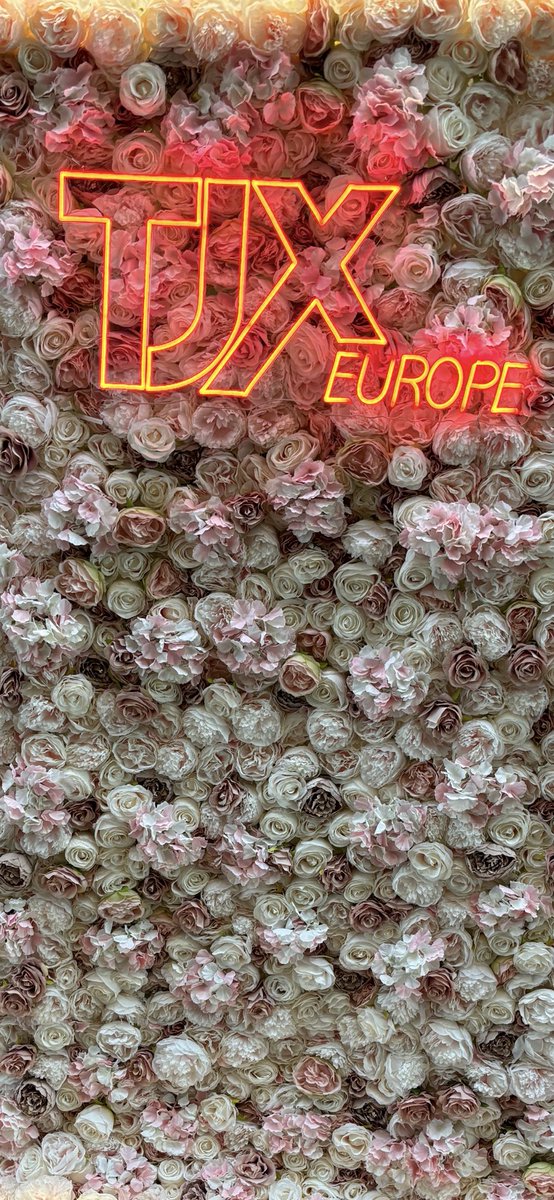 starlightvd's tweet photo. Elevate your brand with Starlight Venue Dressing! Our stunning décor can transform any space, boosting your social media presence, brand awareness, and customer engagement. 

https://t.co/h6Vw6QLzjr

https://t.co/QtZgZxZiGh

#VenueDressing #BrandAwareness #EventDesign https://t.co/k8Qa9u3GAn