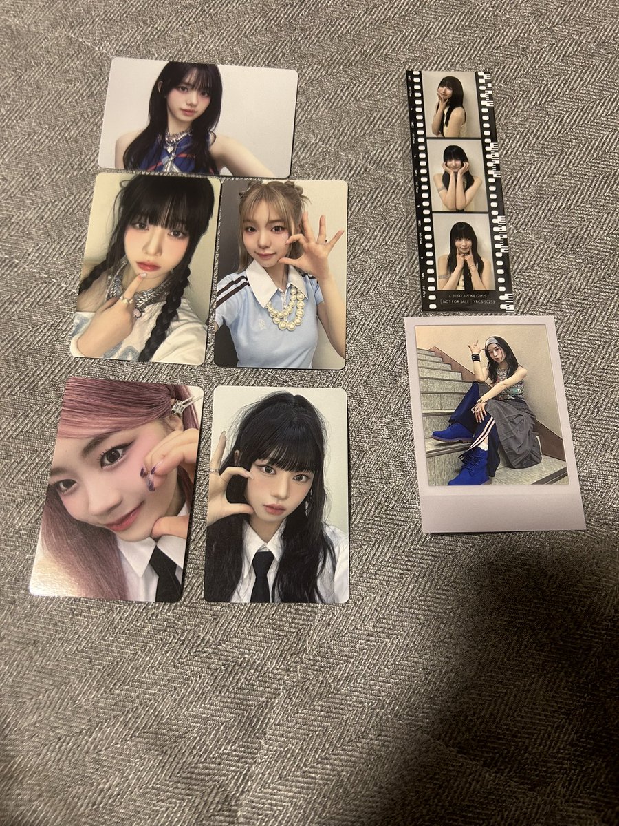 miurrr09's tweet photo. ME:I Hi-Five 交換

譲：
・初回A 加藤心
・ポラロイド 笠原桃奈
・初回B 高見文寧　海老原鼓
・3cut 笠原桃奈
・通常盤 佐々木心菜　村上璃杏

求：同種　櫻井美羽(異種検討)

郵送
#ME_I交換 #ME_I_交換 https://t.co/DWAjWflhXL