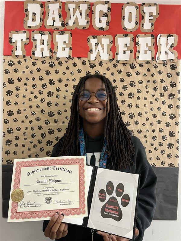 SFAHS_Bulldogs's tweet photo. At AHS we recognize our DAWGS for doing great things. Here's this week's DAWGS of the Week! Congratulations! #ProfileofaGraduate #LeadthePAC #SELSupport #PBISRewards ❤️🖤🐾 https://t.co/cl7HzApM0M