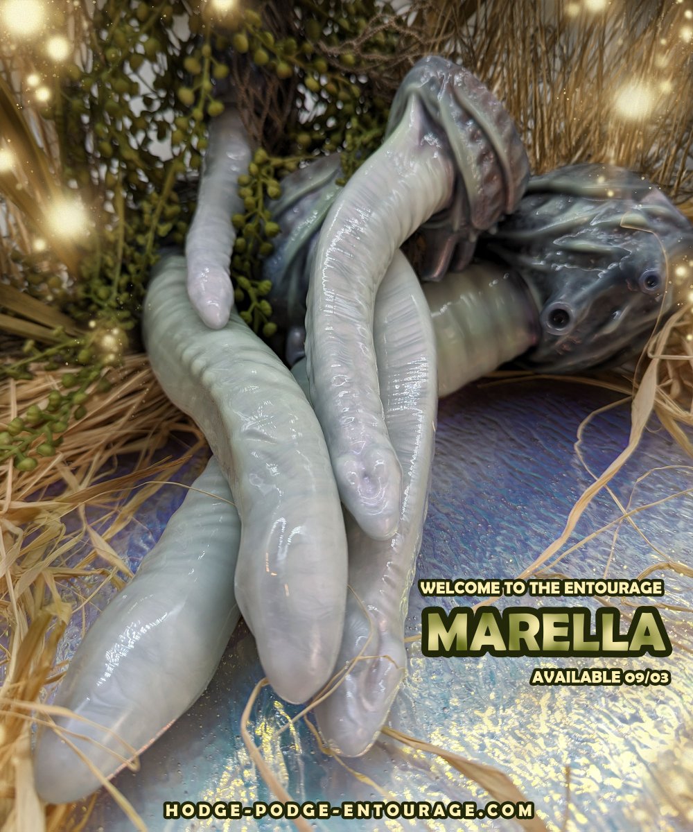HodgePodgeEnt's tweet photo. Welcome to the Entourage...

🦕🏕️Marella, the Crystal Lake Monster!🏕️🦕

Another awesome collab with @ExcelDDesigns, this wriggly gal was designed for gentle depth play with a smooth, graceful shaft and subtle texturing!

Want a Marella of your own? Details below! ⬇️ https://t.co/CJQZR7zcWU
