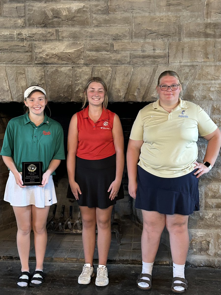 BHannahsRocksAD's tweet photo. Barnesville Shamrocks Golf Team
MOVL Champs shooting a 303 ☘️⛳️💪🏻

Brady Gallagher Medalist with a 72

Kennedy Little Girls Medalist with an 80

Brady Gallagher, Hayden Treadway, Graham Spence make - All-Tournament Boys Team 

Kennedy Little - All-Tournament Girls https://t.co/4KfWDfKHut