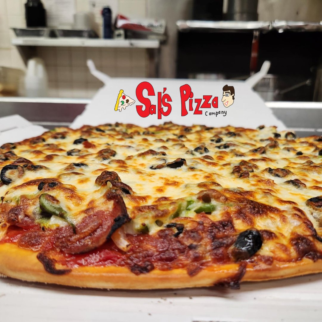 SalsPizzaCo's tweet photo. One bite and you’ll be in pizza paradise! 🌴🍕 https://t.co/zuWB2INuly