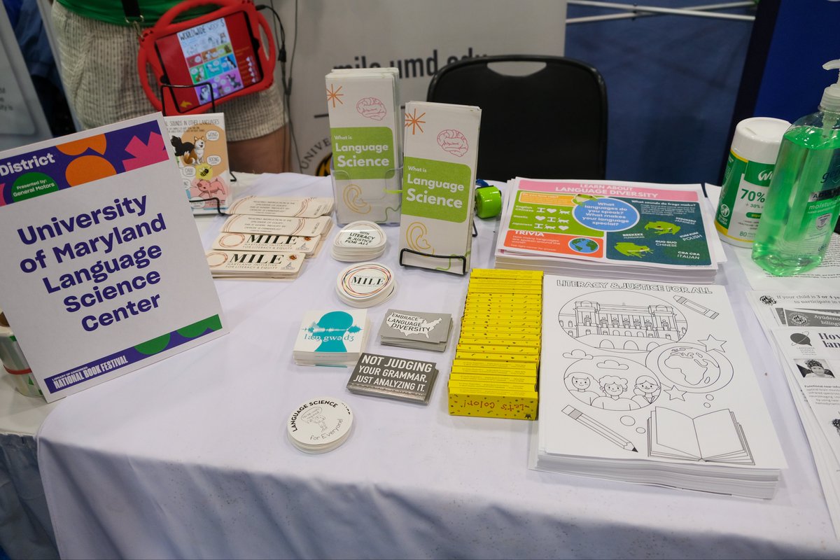 Highlights from the <a href="/librarycongress/">Library of Congress</a> National Book Festival 📸 #NatBookFest with <a href="/MDLitEquity/">Maryland Initiative for Literacy & Equity</a> and <a href="/LangSciStation/">Language Science Station at Planet Word</a>
