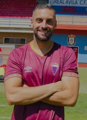 DrPercheles's tweet photo. ¿Qué tarado que jugó con Saúl Ñíguez en el Atleti B prefirió jugar en Regional para salvar a su club de la desaparición a escuchar ofertas?

Don Andrés @llorian21 Parera

Nuestro ETERNO Guardián Pretoriano colgará mañana las botas tras 363 partidos en su @RealAvilaCF
Te queremos! https://t.co/j30mlUUCda