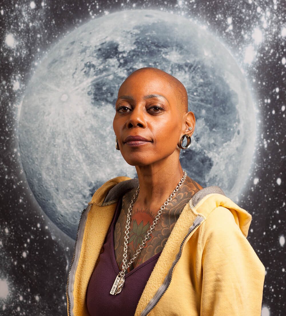 REALgameclique's tweet image. Today we celebrate Debra Wilson, legendary actress &amp;amp; comedian who carried MADtv on her back and is now doing the same in video games! 

Featured in games like Star Wars Jedi, Call of Duty, Halo Infinite, Gears 5 and more, she’s become a recognizable face in gaming. 👑