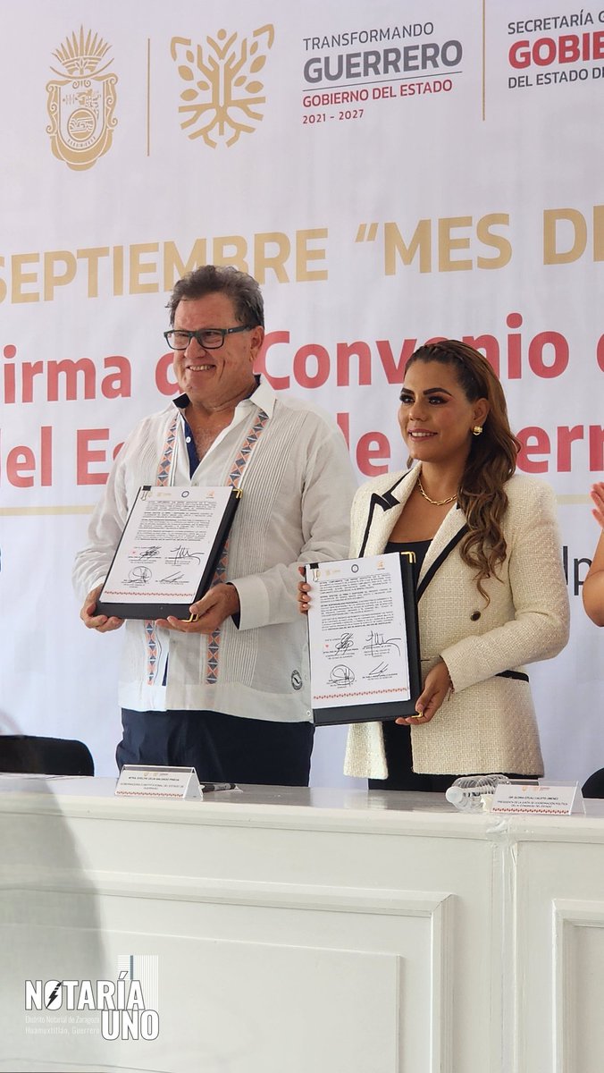 NotariaGuerrero's tweet photo. ¡Por tercer año consecutivo, gracias a la iniciativa de nuestra Gobernadora @EvelynSalgadoP, firmamos el convenio del #MesDelTestamento con el @opd_igatipam en donde nuestros adultos mayores se verán directamente beneficiados! https://t.co/ZsrfPjpDXi