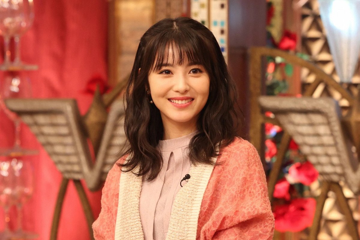 teruterukenken's tweet photo. #HappyBirthday! #浜辺美波 さんお #誕生日 おめでとうございます！ 浜辺美波の映画ロケに密着！ https://t.co/T5e9IaKS4s https://t.co/uugoSzyuu0 #MinamiHamabe #HamabeMinami #Hamabe #Minami #japaneseactress #actress #女優 #俳優 #東宝芸能 #石川県 https://t.co/4RDkxHEiUt