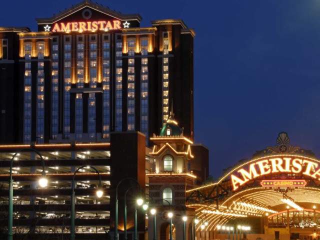 Monday <a href="/AmeristarSC/">Ameristar SC</a> was filled with poker. Super Deep Stack Event had 105 entries

It ended in a 5 way Chop with Benjamin Teston <a href="/PokerWithPyzza/">Poker with Pyzza</a> taking home the lions share at just under $5,300 

PYZZA is a staple here at the Ameristar #Poker Open and is having another good run!
