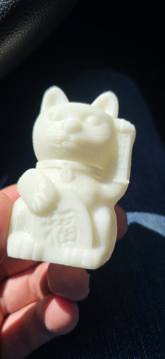 Nemesis626_'s tweet photo. First 3D Test of my first 3D printer looking good!!  Going to have fun with this machine.  

Now I need of of Stitch

#Ender #3Dprinting #toys #gcode #project626 https://t.co/zWU2p0SNzZ