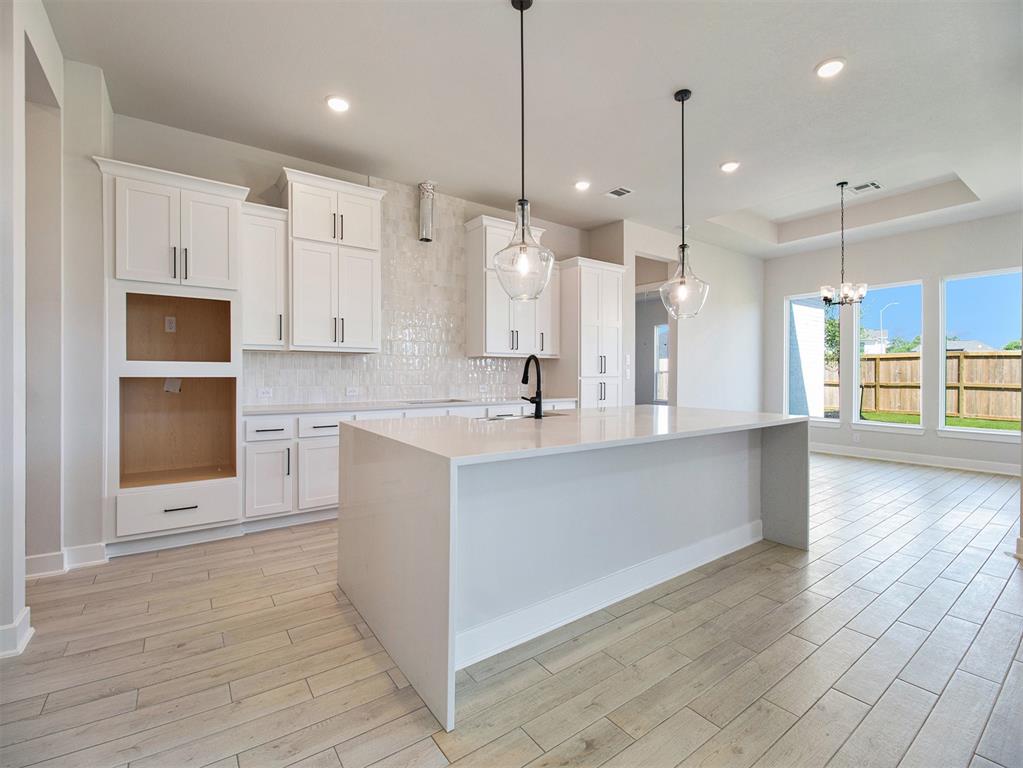 Welcome home to your brand-new, move-in ready house in Meridiana! Our vibrant master-planned community is a vibrant, socially active place where there’s always something fun to do and fun people to do it with.

Learn more: bit.ly/twitter-meri