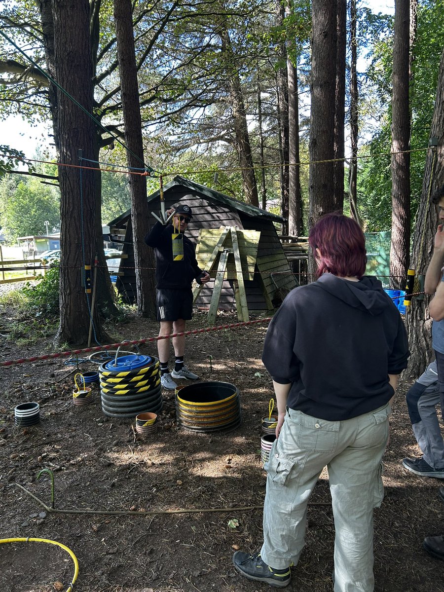 Great day out at Bonaly with the S6s. Developing leadership skills and pushing ourselves out of our comfort zone.
Showing school is more than just about academics and grades @BoroughmuirPE <a href="/BoroughmuirHS/">Boroughmuir High Sch</a>