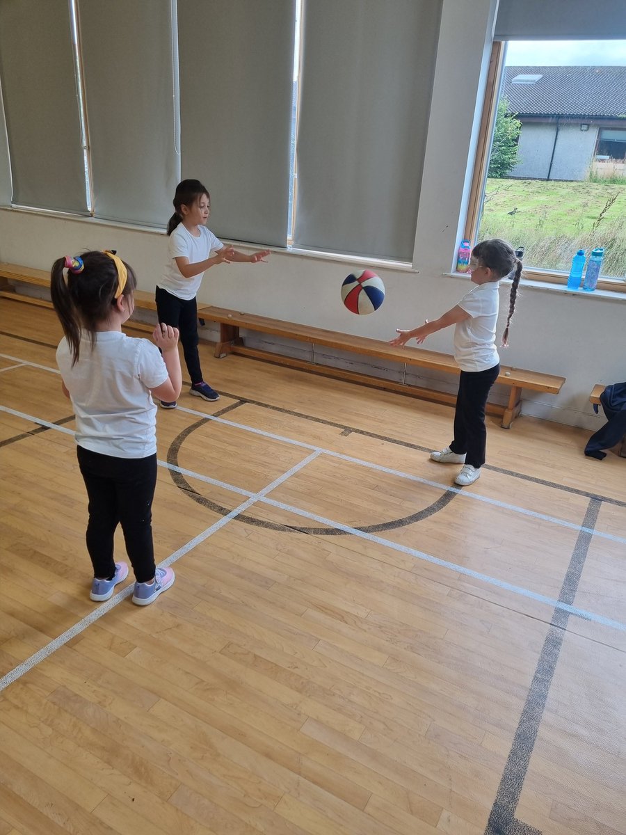 In PE Primary 3 are working hard to improve their ball skills 🏀 On Monday we worked on dribbling and passing with a basketball <a href="/CarmondeanP3/">Primary 3</a>