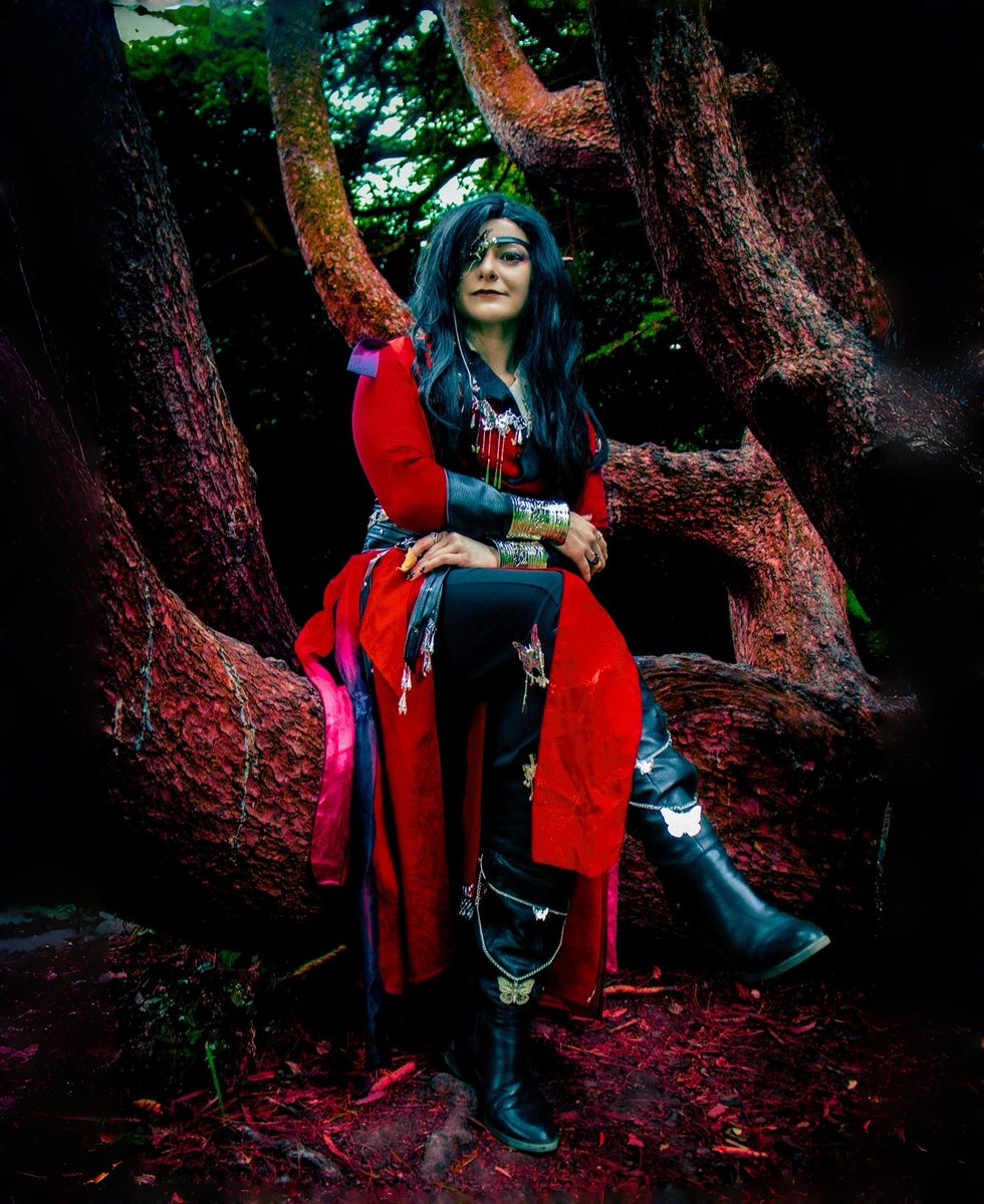 Ghost King 🦋

Love this style <a href="/FionnNoonan4/">Fionn Noonan</a> does with his photography!
Cosplay avaliable <a href="/dokidokicostume/">♥️ Dokidoki ♥️</a>
#huacheng #huachengcosplay #heavensofficialblessing #heavensofficialblessingcosplay #tgcf #tgcfcosplay #tianguancifu #天官赐福 #Hualian #花城 #三郎 #cosplay