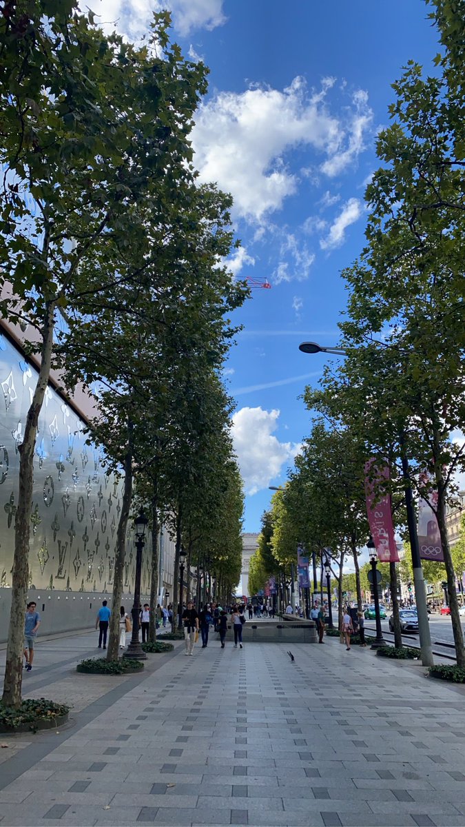 TuAlaudah's tweet photo. 📍 Paris https://t.co/fJpY1wyFYE