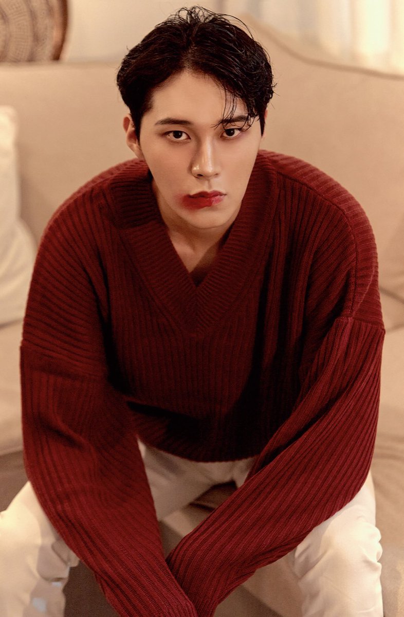 AEL_Der_Tod's tweet photo. 이 날 좋음 더 있을텐데 못찾겠다 https://t.co/sdFzkEZ9W7