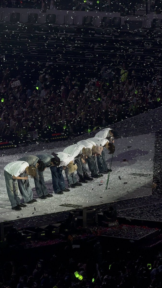 do0phile's tweet photo. 8 💚 https://t.co/PKQhsiFm0d