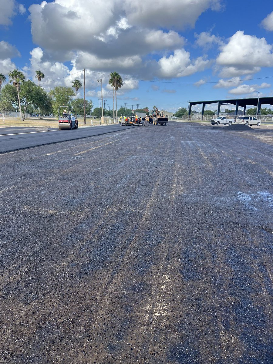 SanBenitoTX's tweet photo. 🚧 Public Works Street Maintenance crews are busy this morning paving the main parking lot at the Boys &amp; Girls Club of San Benito! One project at a time these guys are working hard to make San Benito muy bonito! 
#nostreetleftunpaved  #gettingthejobdone #quebonitosanbenito https://t.co/9LFY0PeDlG