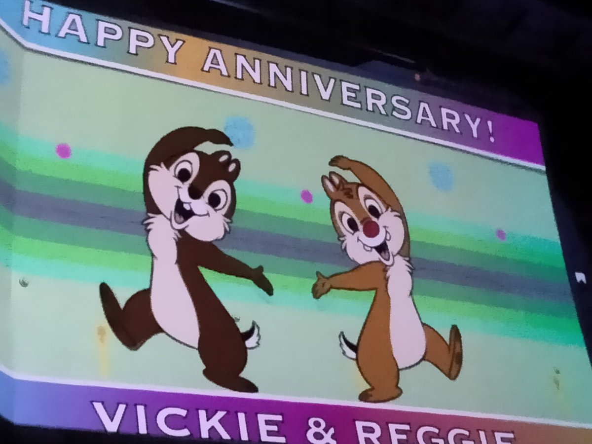 Thanks to <a href="/PlanetHollywood/">Planet Hollywood</a> for showing us love on the Jumbo Tron 🎉🎉🎉