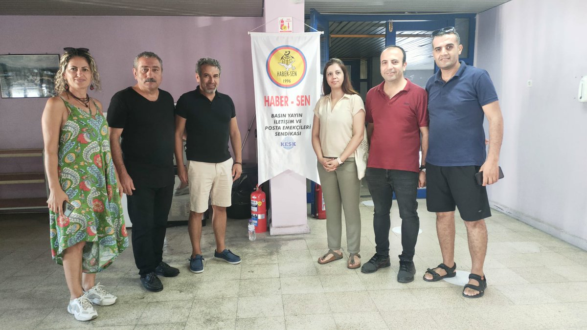 habersenizmir's tweet photo. Bugün Bayraklı PİM  de düzenlediğimiz panelde; BES Gn Eğtm ve Örgtlnme Sekretri Mustafa Güven'in sunumu ile, 5510 sayılı Sosyal Sigortalar ve Genel Sağlık Sigortası Kanunu ile Kamu Emekçilerinin hak kayıpları ile ilgi  bilgilendirme yapıldı. Yaşasın KESK dayanışması @BES_Gnl_Mrk https://t.co/SkkZ4gnp7I