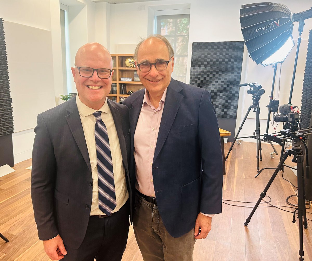 Andrew Maraniss: amaraniss.bsky.social (@trublu24) on Twitter photo Before <a href="/davidaxelrod/">David Axelrod</a> spoke about the election last night at Vanderbilt, he joined our Sports & Society podcast. We discussed the '62 & '69 Mets, Will Perdue-era Bulls, '24 White Sox & the time he almost broke Obama's nose in ađgame the day of a debate. Episode drops soon! Before <a href="/davidaxelrod/">David Axelrod</a> spoke about the election last night at Vanderbilt, he joined our Sports & Society podcast. We discussed the '62 & '69 Mets, Will Perdue-era Bulls, '24 White Sox & the time he almost broke Obama's nose in ađgame the day of a debate. Episode drops soon!