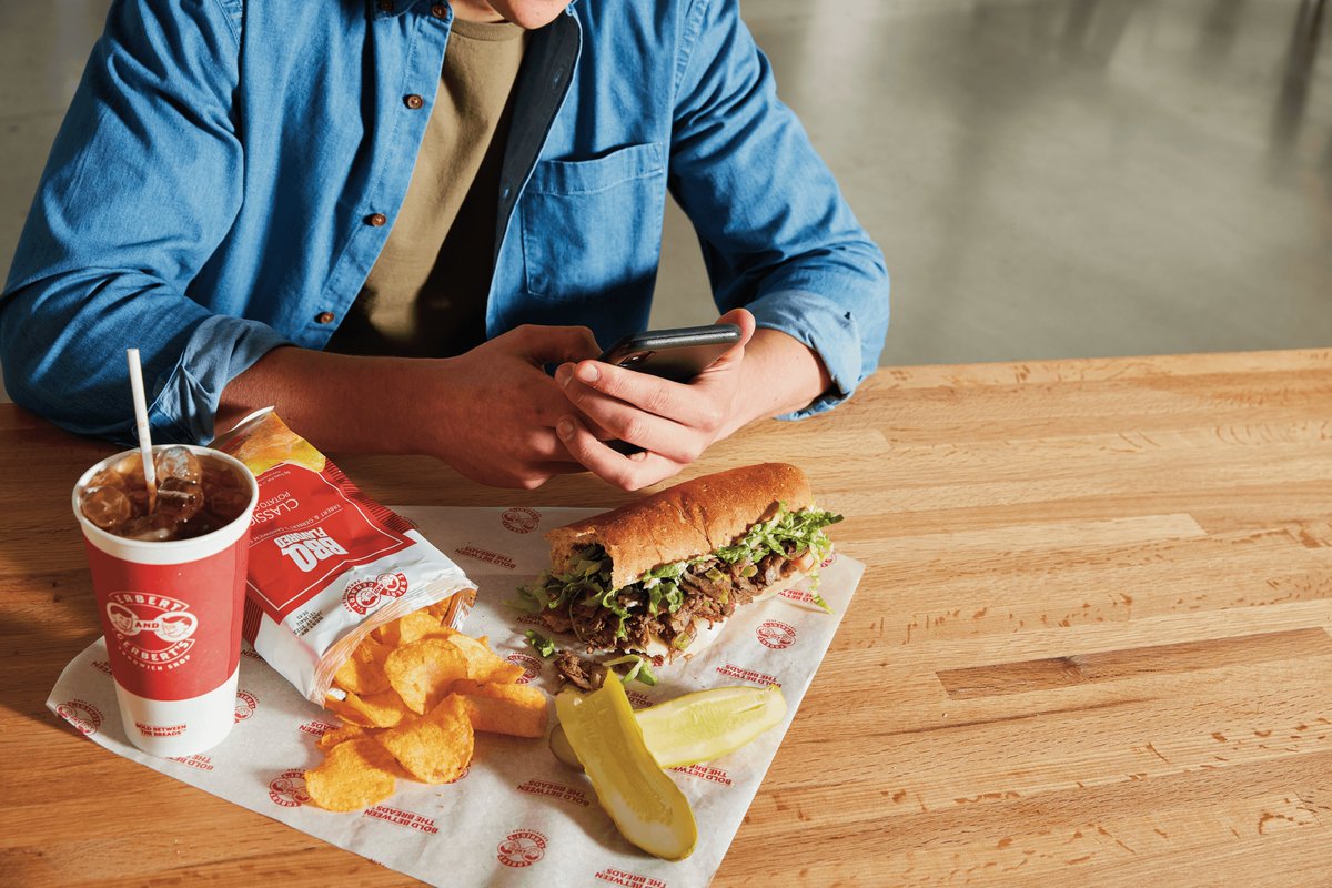 erbertgerberts's tweet image. 🚀 Ready to level up your sandwich game? Join Erbert &amp;amp; Gerbert&apos;s Rewards and earn points on every order! 🥳 From exclusive discounts to delicious freebies, our rewards program has it all.

Download today! 📲 erbertandgerberts.com/rewards

#SandwichGoals #Rewards #ErbertandGerberts