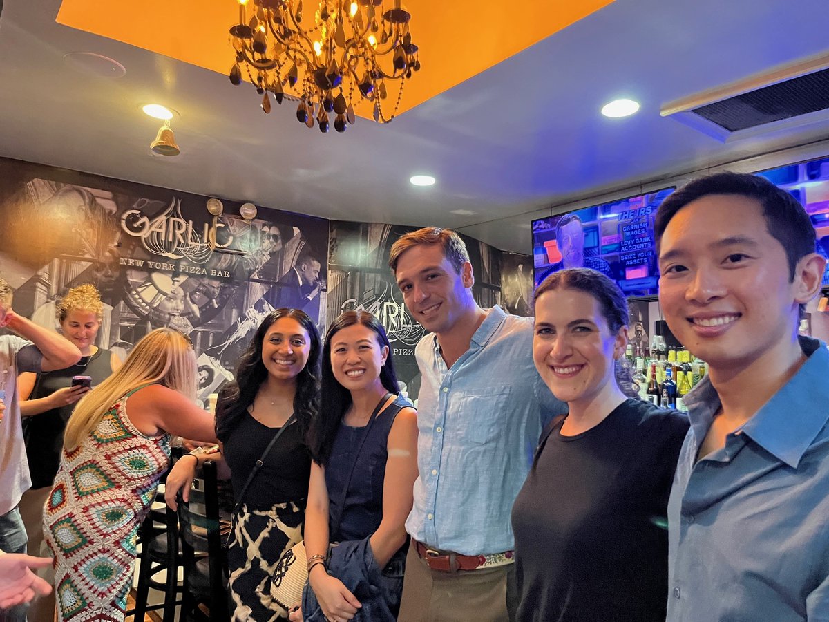 Networking over pizza? Yes, please! 🍕
#MLMIC had a great time at the New Dentist Pizza Party at Garlic New York Pizza Bar. Thanks, <a href="/NYCDS622/">New York County Dental Society</a>, for a fantastic evening!