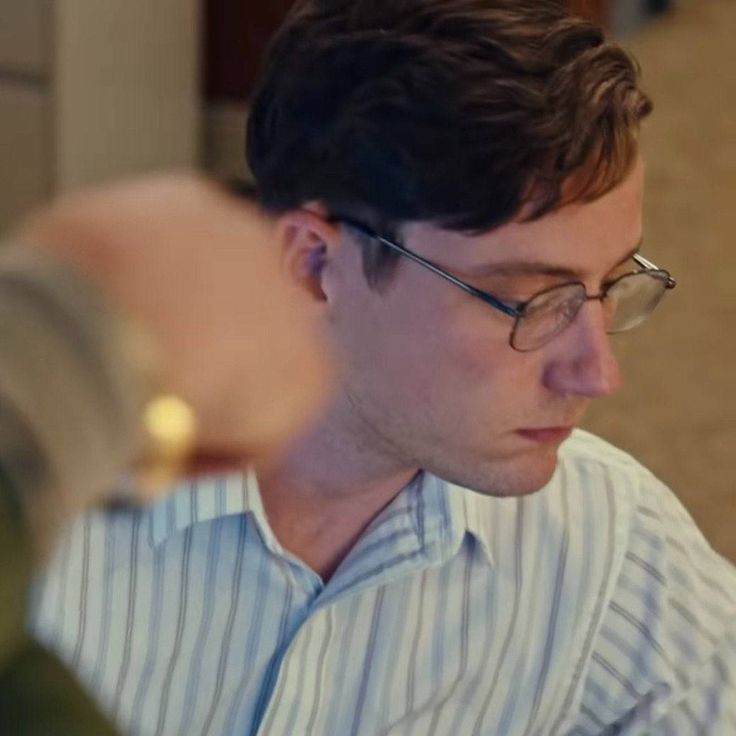 _britteddy's tweet image. ⠀⠀⠀⠀⠀⠀

(🐝). ชอบคุณลูอิสลุคนี้มาก เดี๋ยวต้องหาทางเอามาใส่ในยุคใดยุคหนึ่งของแพดดี้ให้ได้

⠀⠀⠀⠀⠀⠀⠀⠀⠀⠀⠀