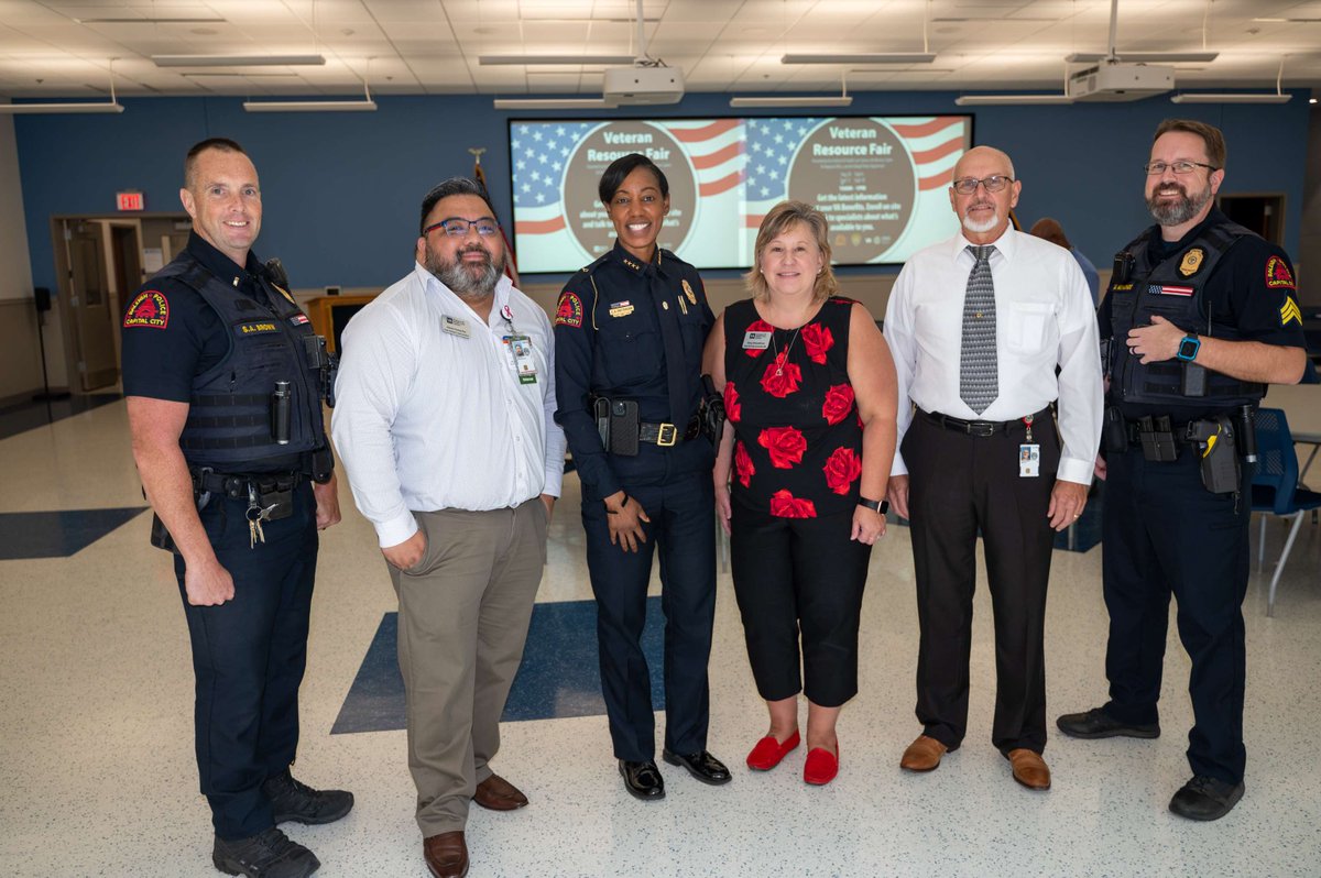 raleighpolice's tweet photo. We hosted our first Veterans Resource Fair today, showing RPD's commitment to supporting our veteran employees and families. We thank Durham VA Health Care System and Winston-Salem VA Regional Office for offering their services. 

#VeteransSupport #RaleighPD #RPDStrong https://t.co/gHJHjWv9lP