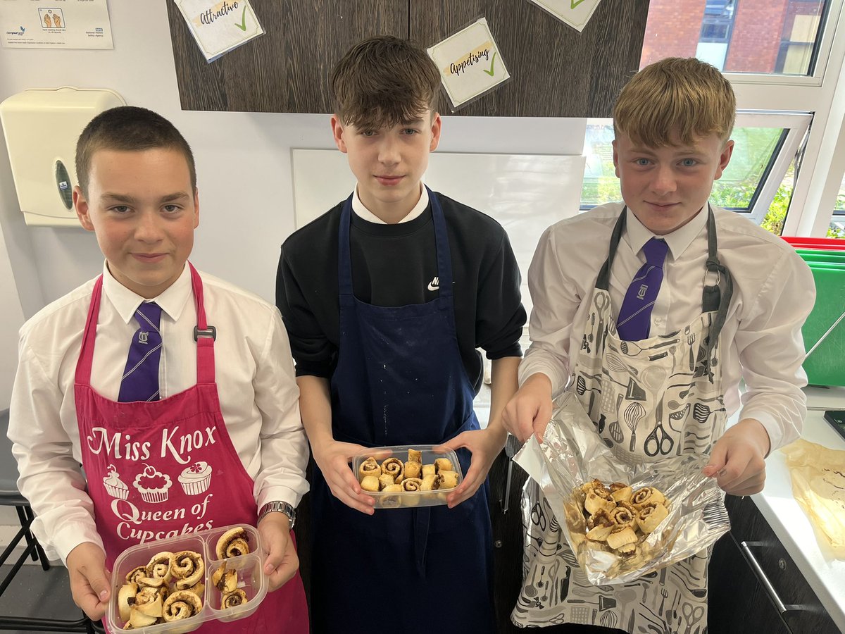 S3 enjoyed making cinnamon buns today as part of their Functional Properties unit! 😀