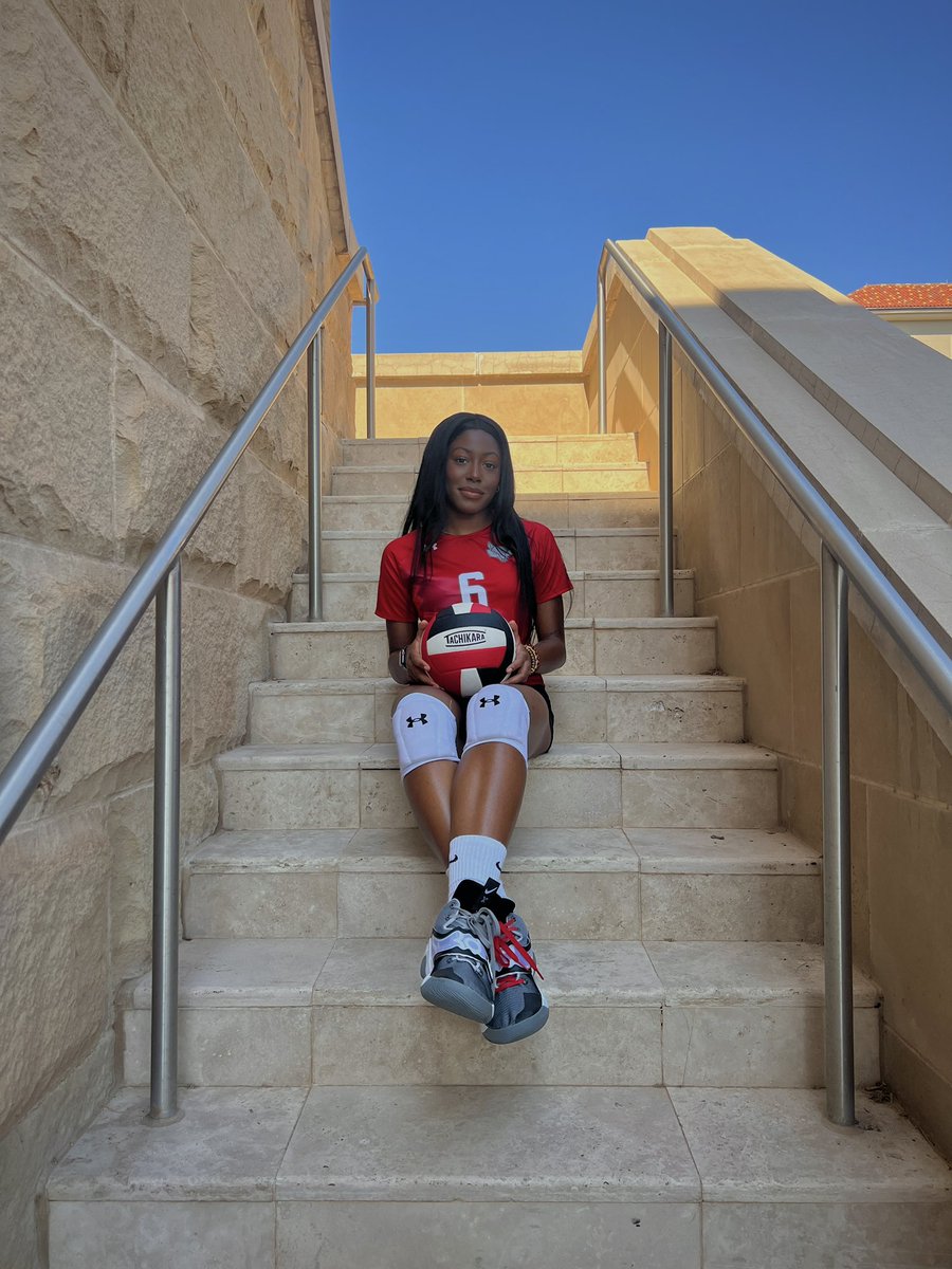 11 months post injury, 2 surgeries, and 10 months of constant physical therapy I’m finally fully cleared to play. Thank you to all the coaches, players, parents, and mentors that supported me through this. Excited to be back!!
<a href="/JSHSVolleyball/">Jefferson Silva Volleyball</a> <a href="/viva_lajeff/">J/S Silver Foxes</a> <a href="/Prep1USA/">PREP1</a>