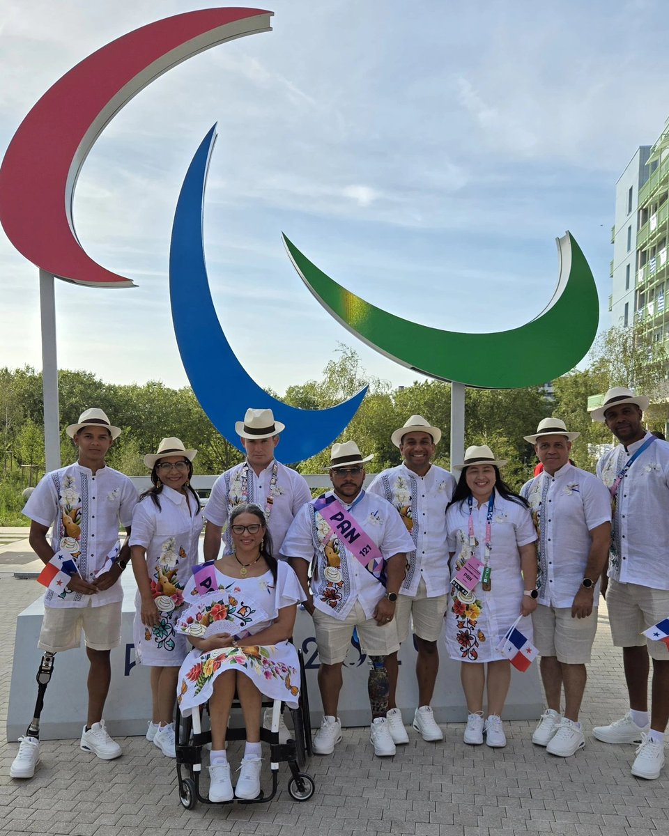 Pandeportes's tweet photo. ¡Viva Panamá! 🇵🇦🇵🇦🇵🇦

Nuestra delegación está lista para desfilar en la Ceremonia Inaugural de los Juegos Paralímpicos @Paris2024 

#ConPasoFirme 
#paralympics 
#paris2024 https://t.co/AdF6ClHqgN