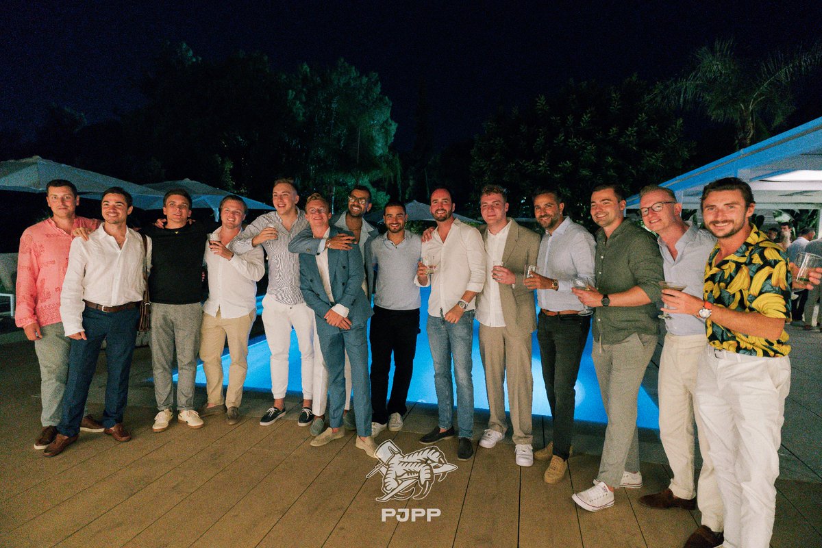 Pro networking tip: Bring more business cards than you think you'll need at next PJPP event.

Trust us. 🥂