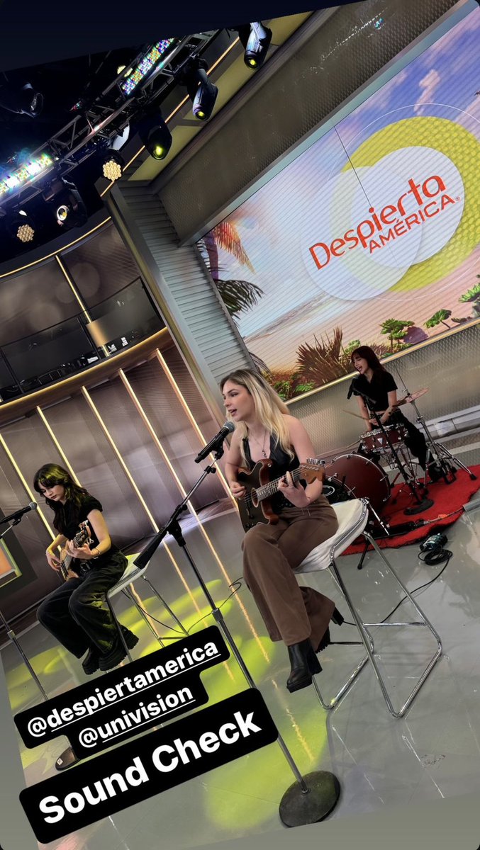 TheWarningArg's tweet image. 📷 The Warning via Instagram stories.