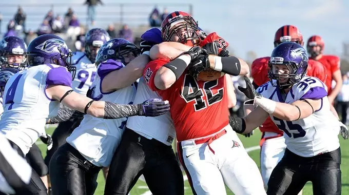 10 days left in our uniform countdown to UW-Whitewater football! UWW's 10th most worn combo since 2013 is white jerseys &amp; black pants.

The Warhawks are 5-0 in this combo that hasn't been seen since 2021. Should they bring this look back?
#d3fb #WIAC