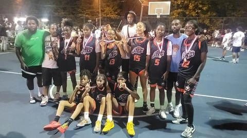 FajG3's tweet photo. Summer Vibes!!! Bacc to Bacc 2024 Zoo Crew Summer League 8th Grade Girls  Champions!!!! #TopShelfAces https://t.co/LGyMlhixP4
